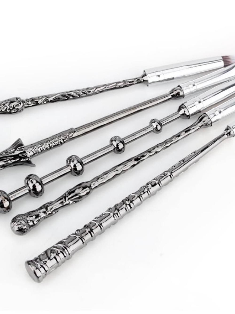 Silver Wizard Wand Makeup Brush Set with Black Velvet Pouch - Picture 7 of 8